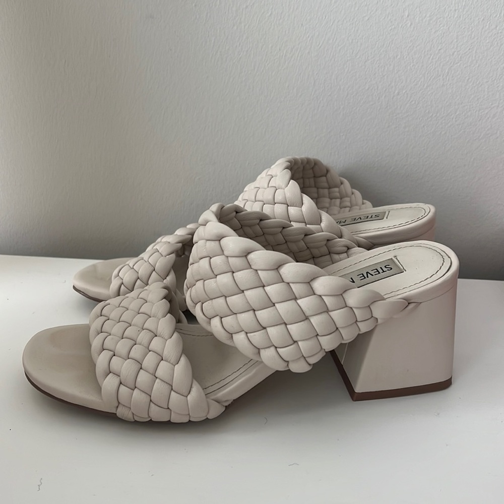 Steve Madden Daphnee Block Heel Light Nude / Tan Size 6